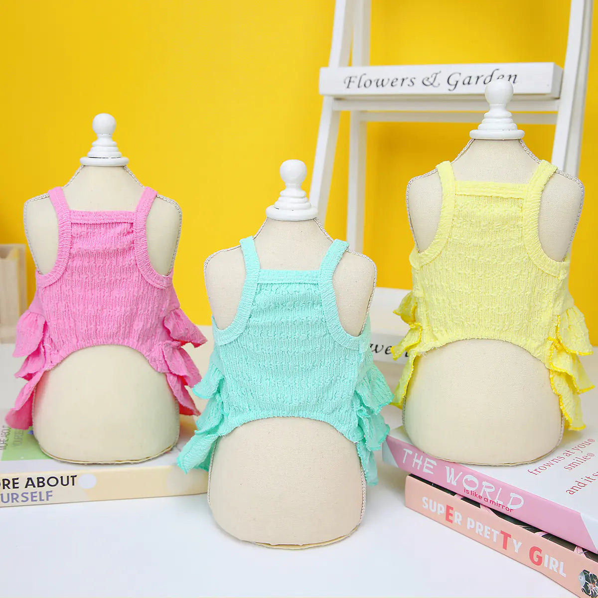 2023 Spring/Summer Wholesale Pet Clothing for Dogs & Cats